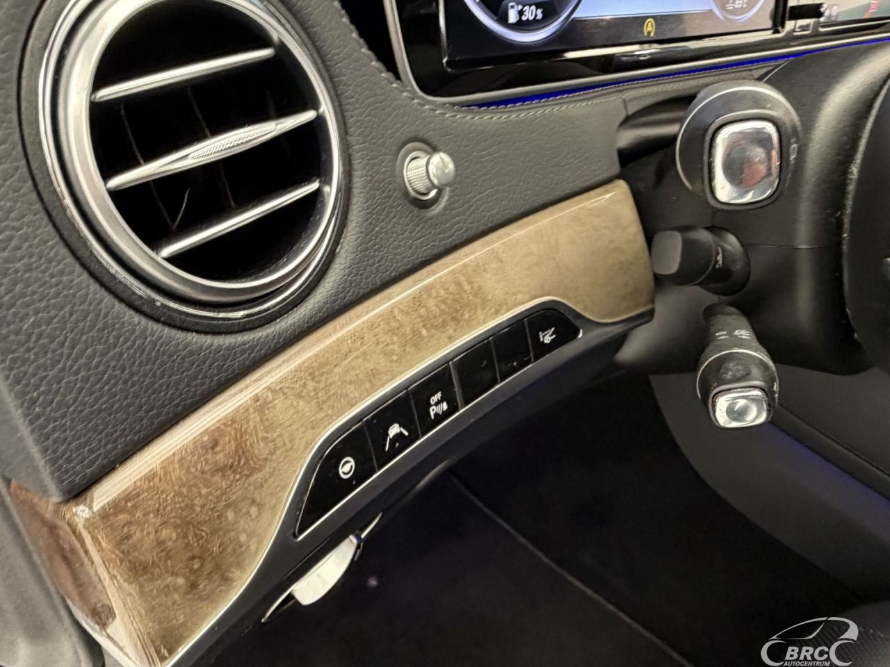 Mercedes-Benz S350 | 24