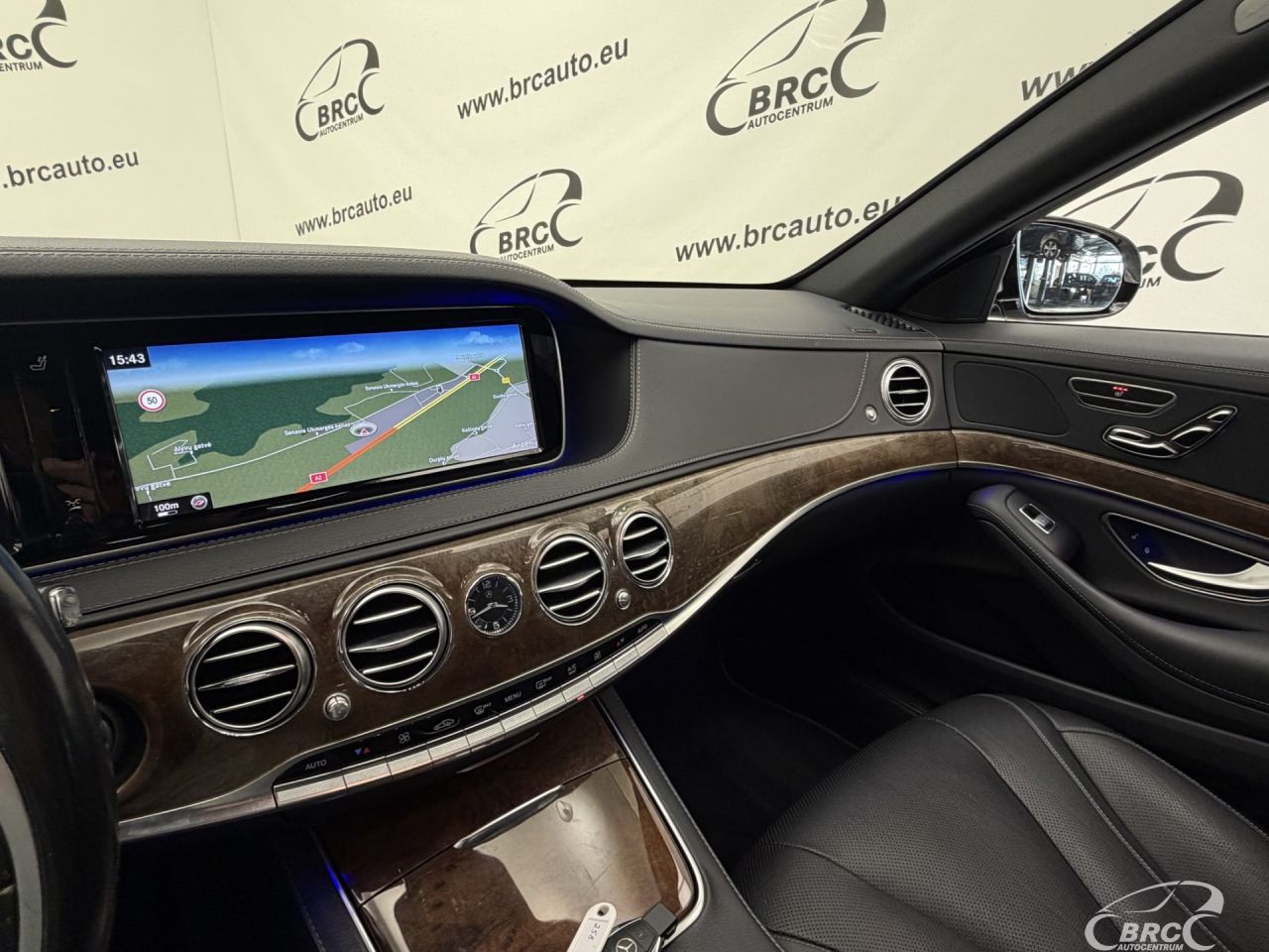 Mercedes-Benz S350 | 26