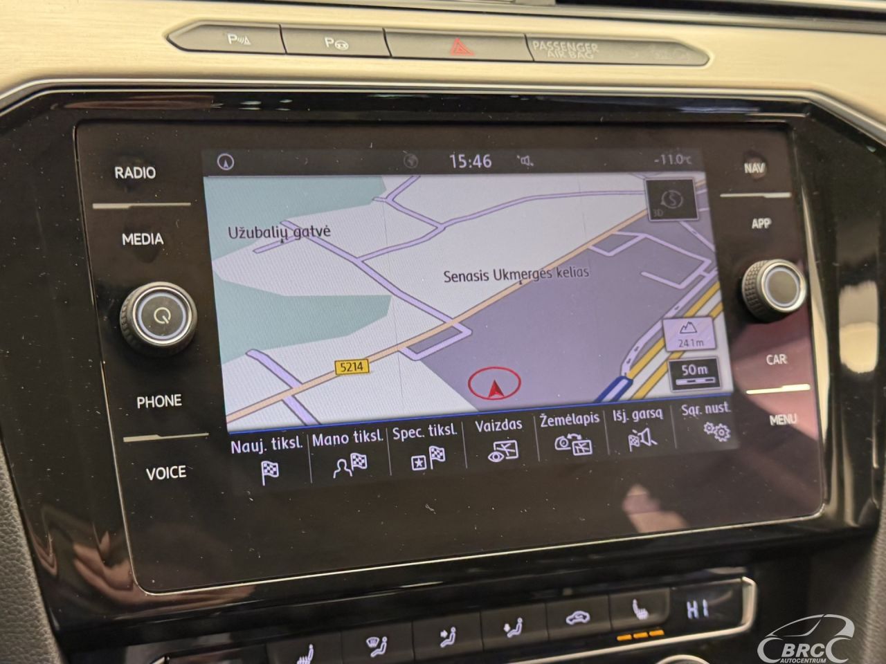 Volkswagen Passat | 35