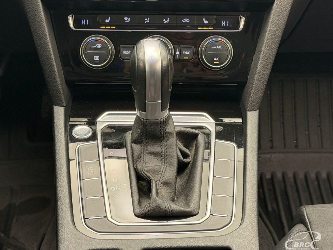 Volkswagen Passat | 17