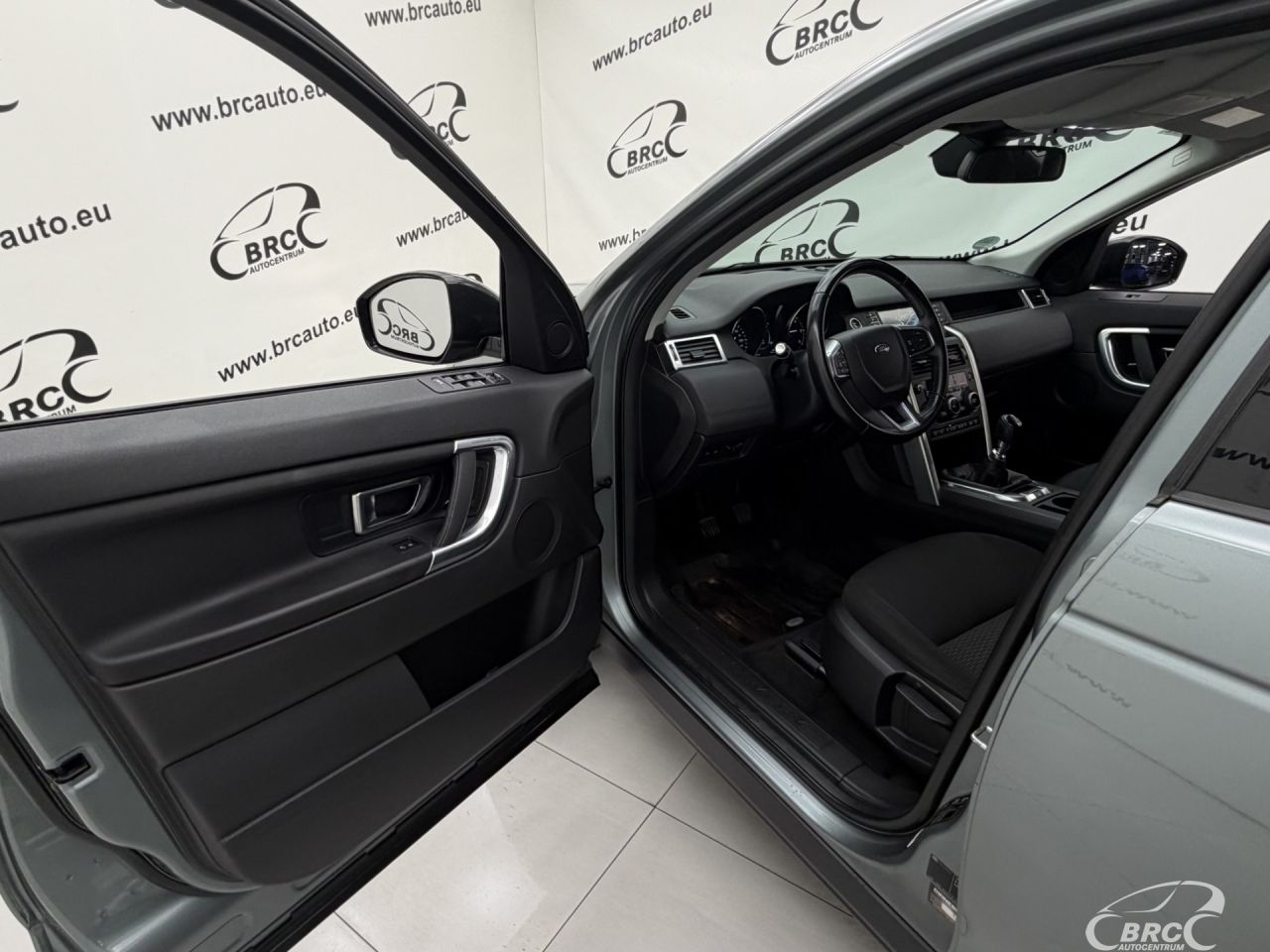 Land Rover Discovery | 17