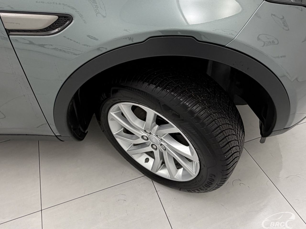 Land Rover Discovery | 37