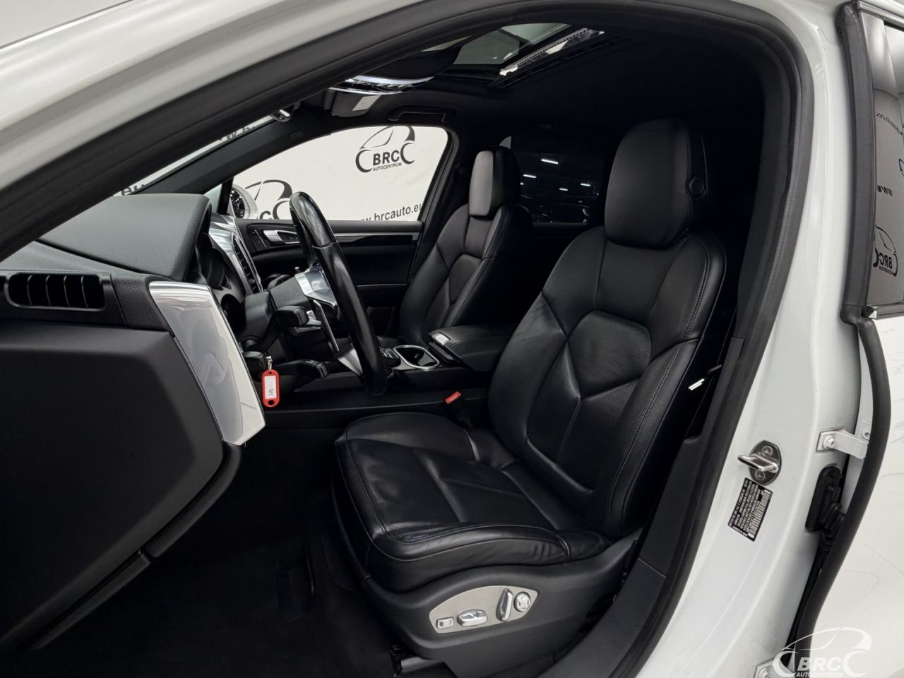 Porsche Cayenne | 22