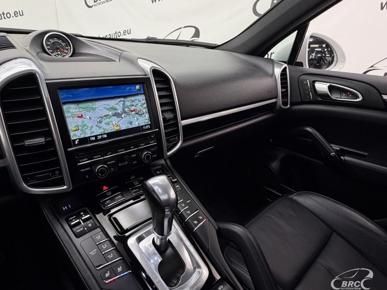 Porsche Cayenne | 27