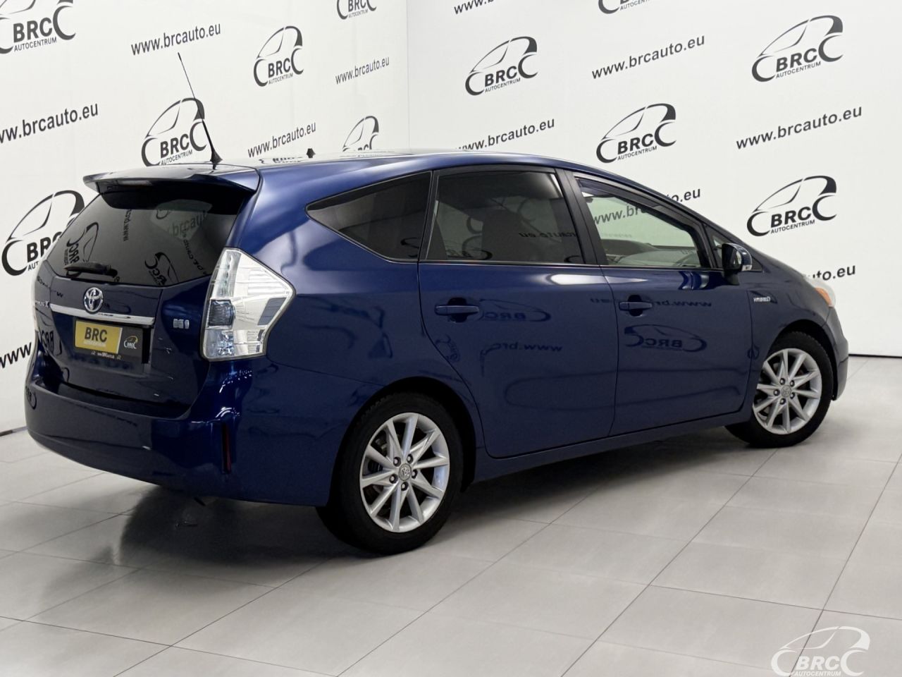 Toyota Prius+ | 1