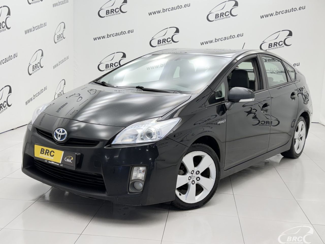 Toyota Prius | 34