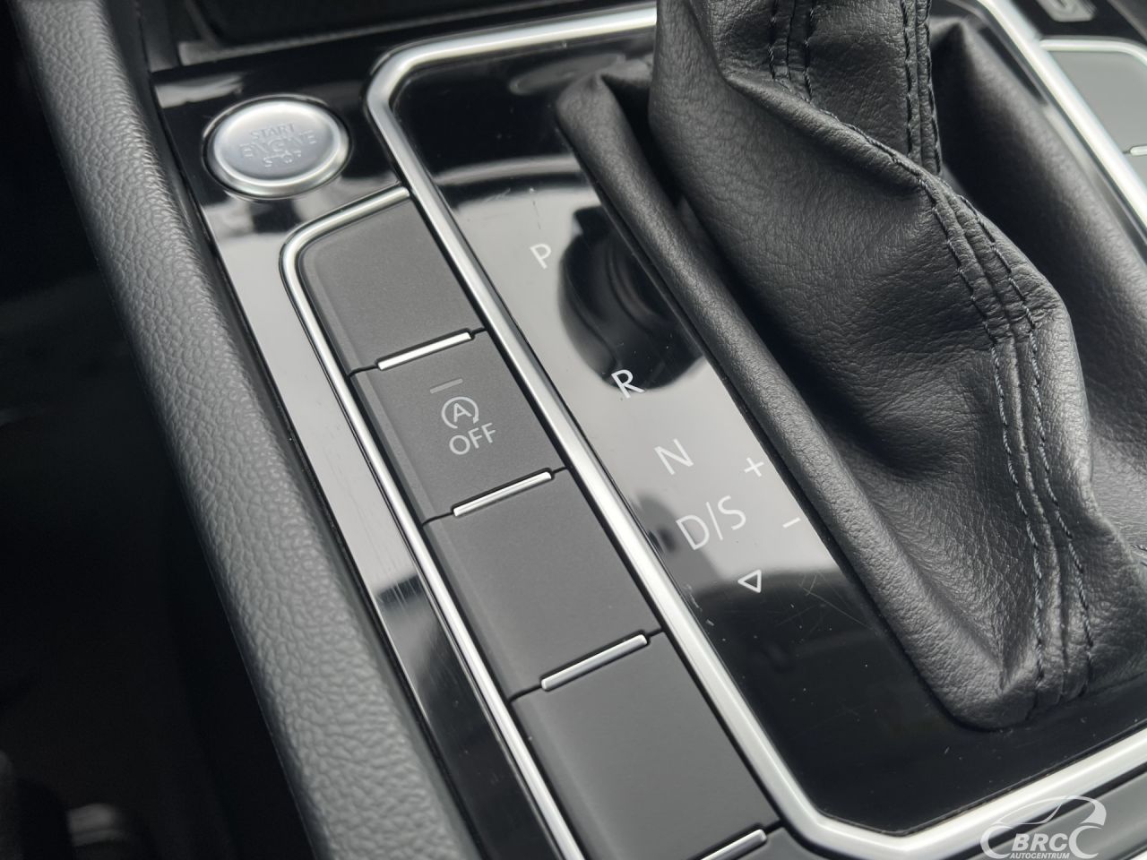 Volkswagen Passat | 23