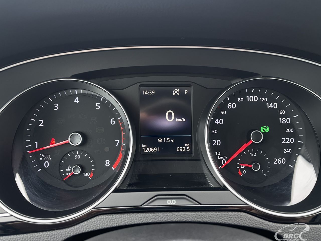 Volkswagen Passat | 19