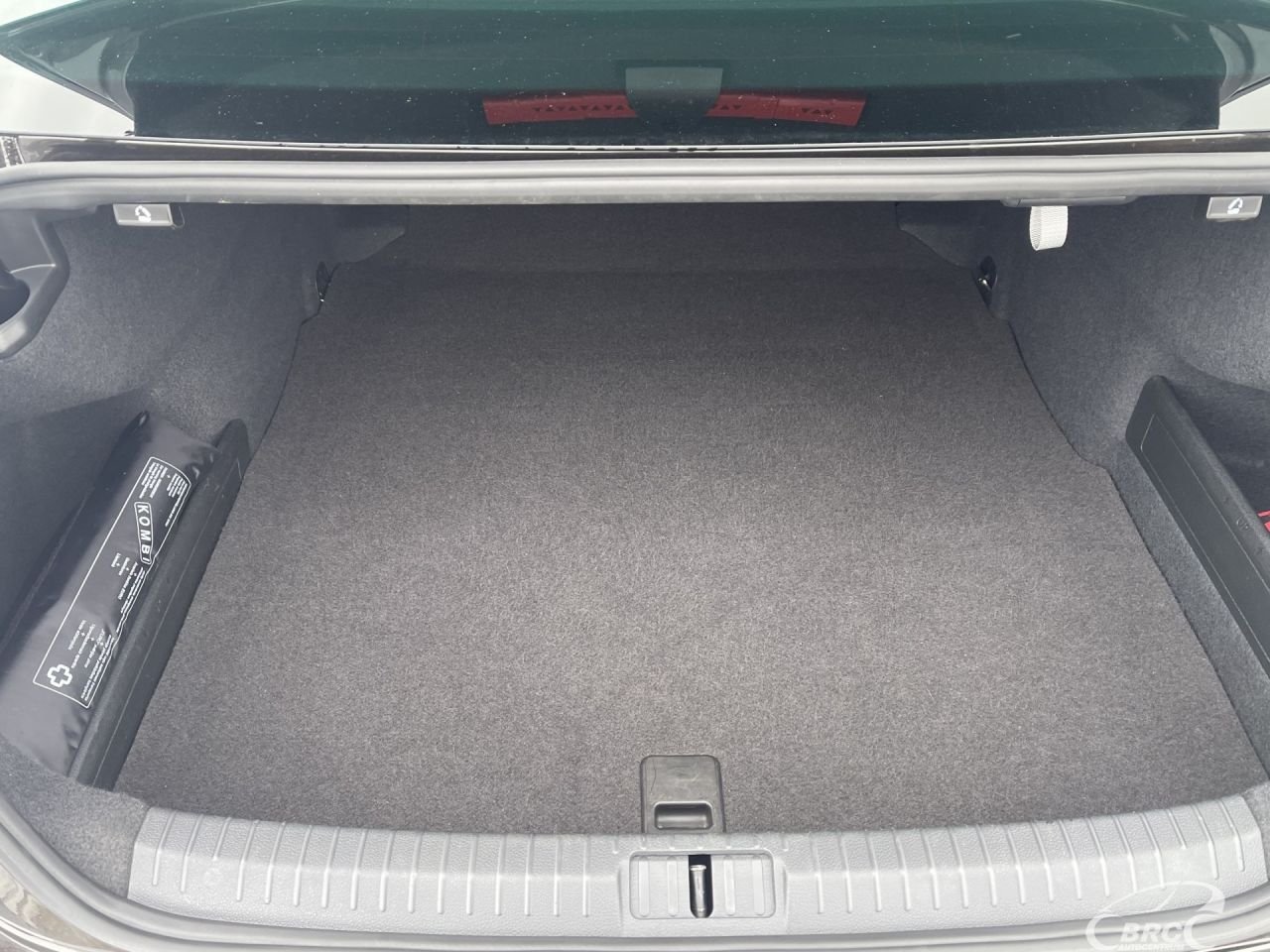 Volkswagen Passat | 9