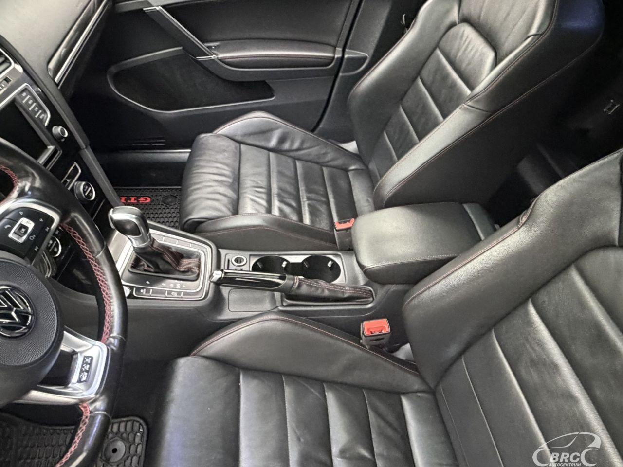 Volkswagen Golf | 22