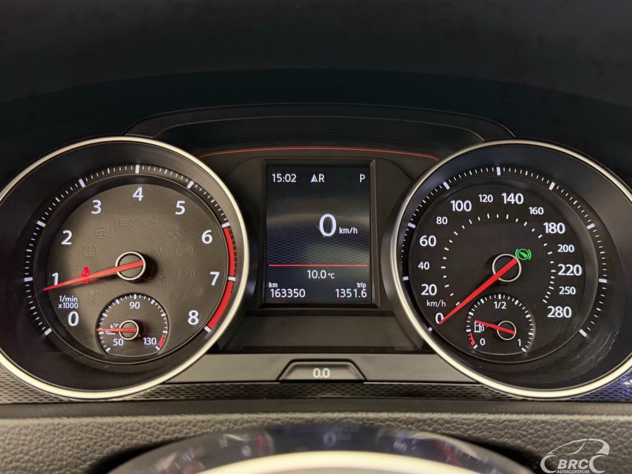 Volkswagen Golf | 32