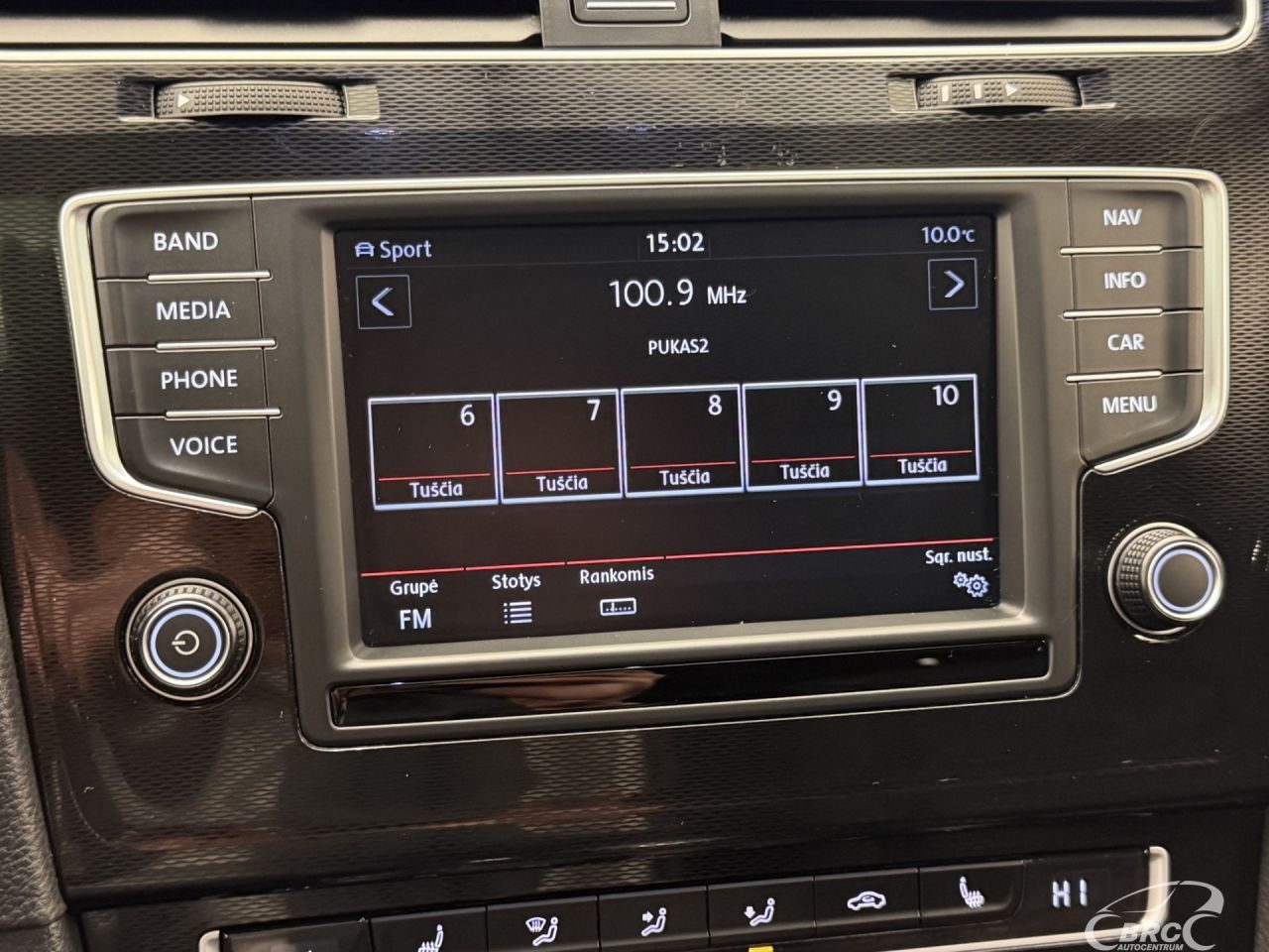 Volkswagen Golf | 34