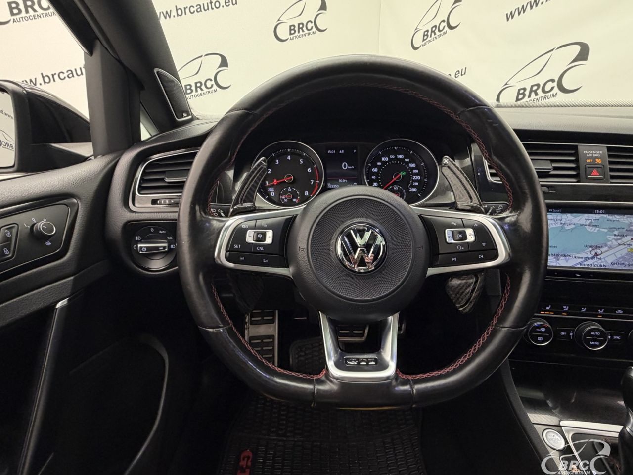 Volkswagen Golf | 26