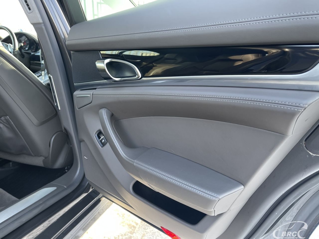 Porsche Panamera | 8