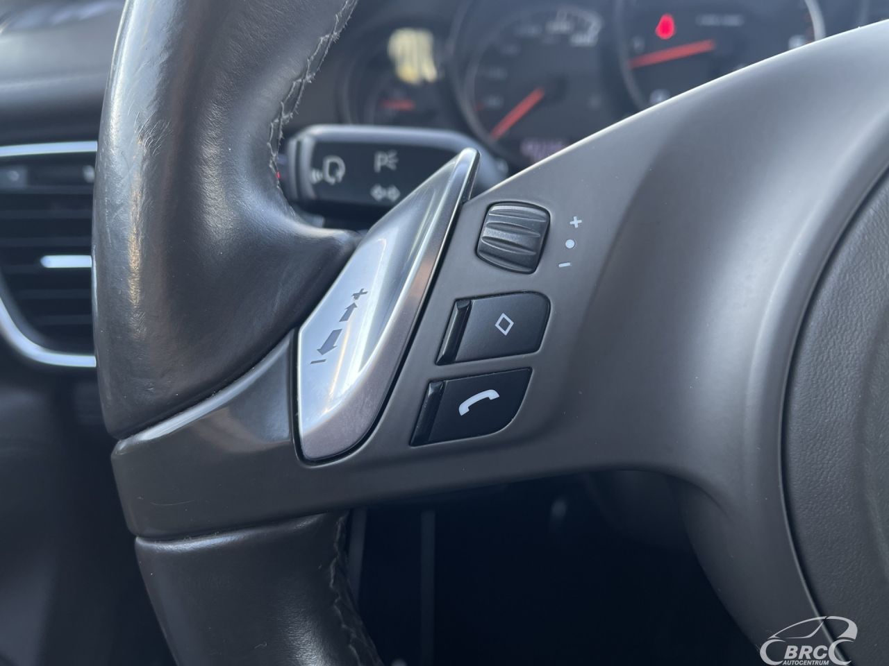 Porsche Panamera | 23