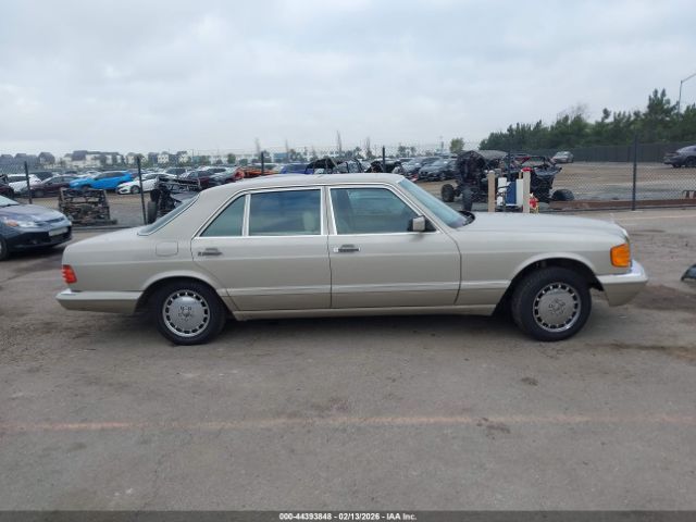 Mercedes-Benz 560 | 13