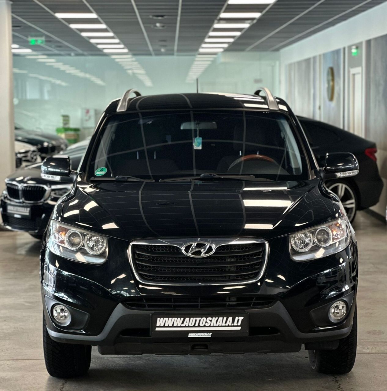 Hyundai Santa Fe | 3