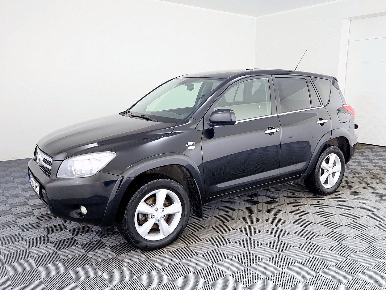 Toyota RAV4 | 1