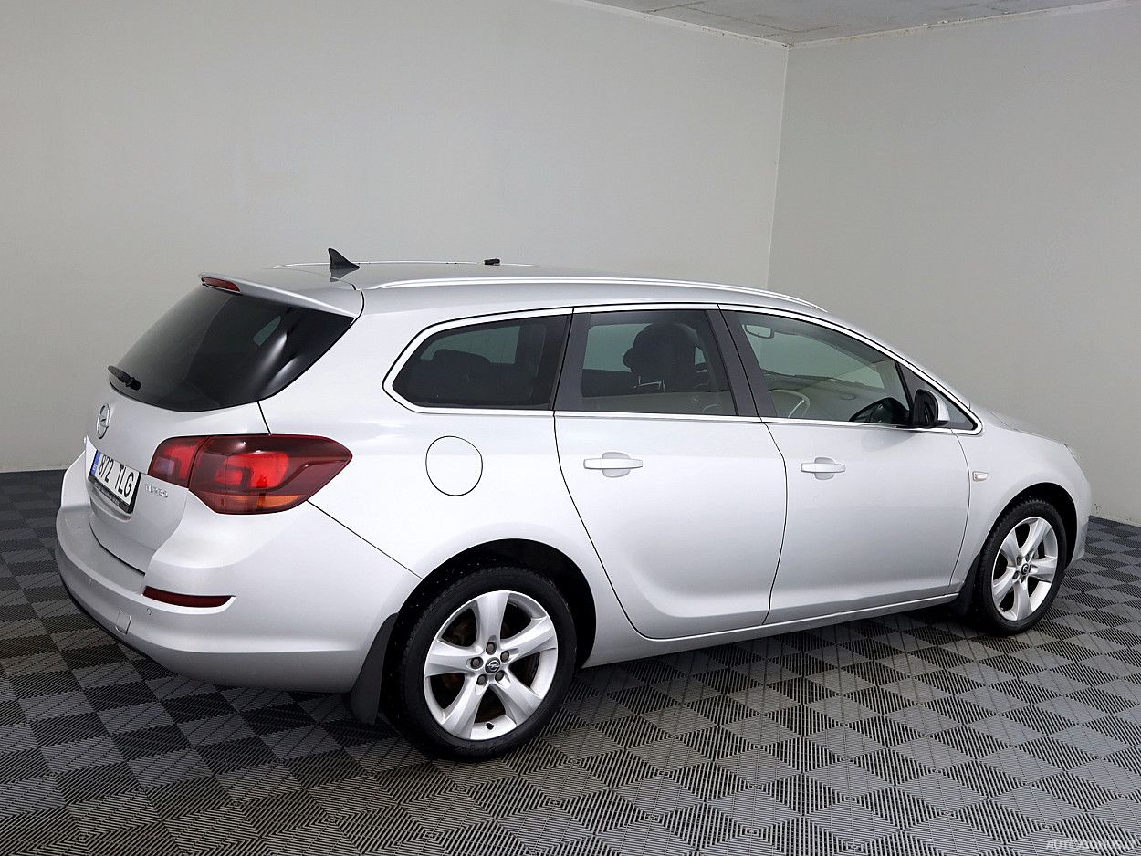 Opel Astra | 2