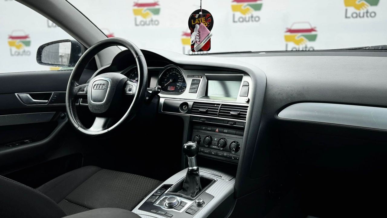 Audi A6 | 4