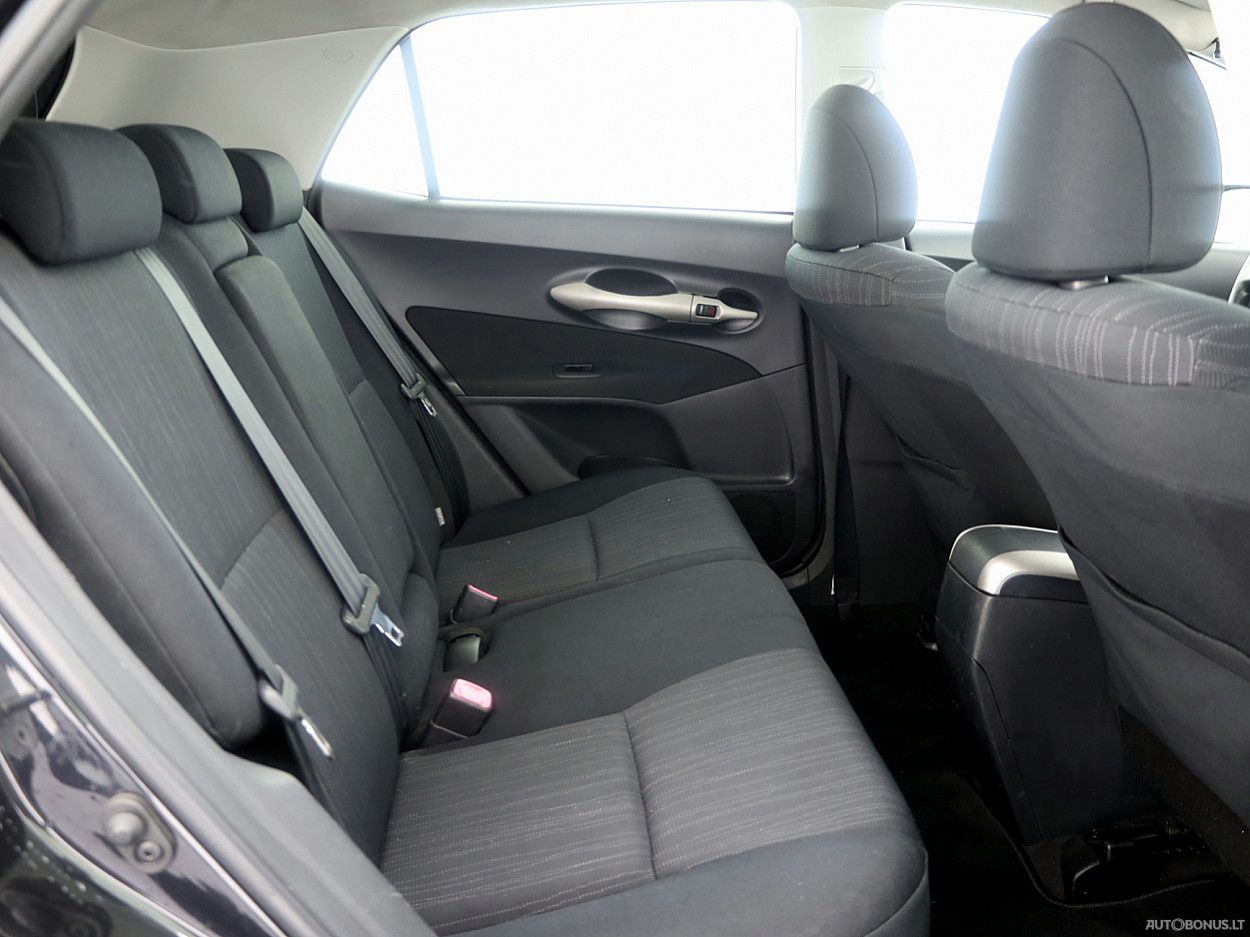 Toyota Auris | 6