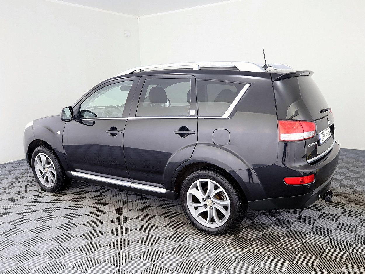 Citroen C-Crosser  | 3