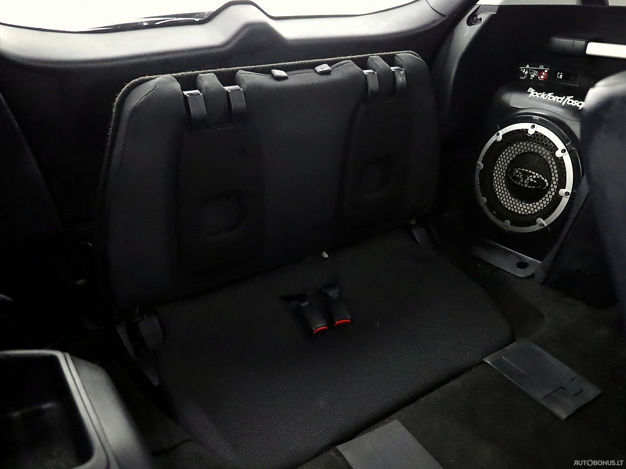 Citroen C-Crosser  | 7