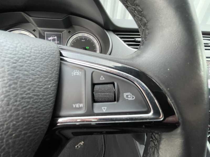 Skoda Octavia | 12