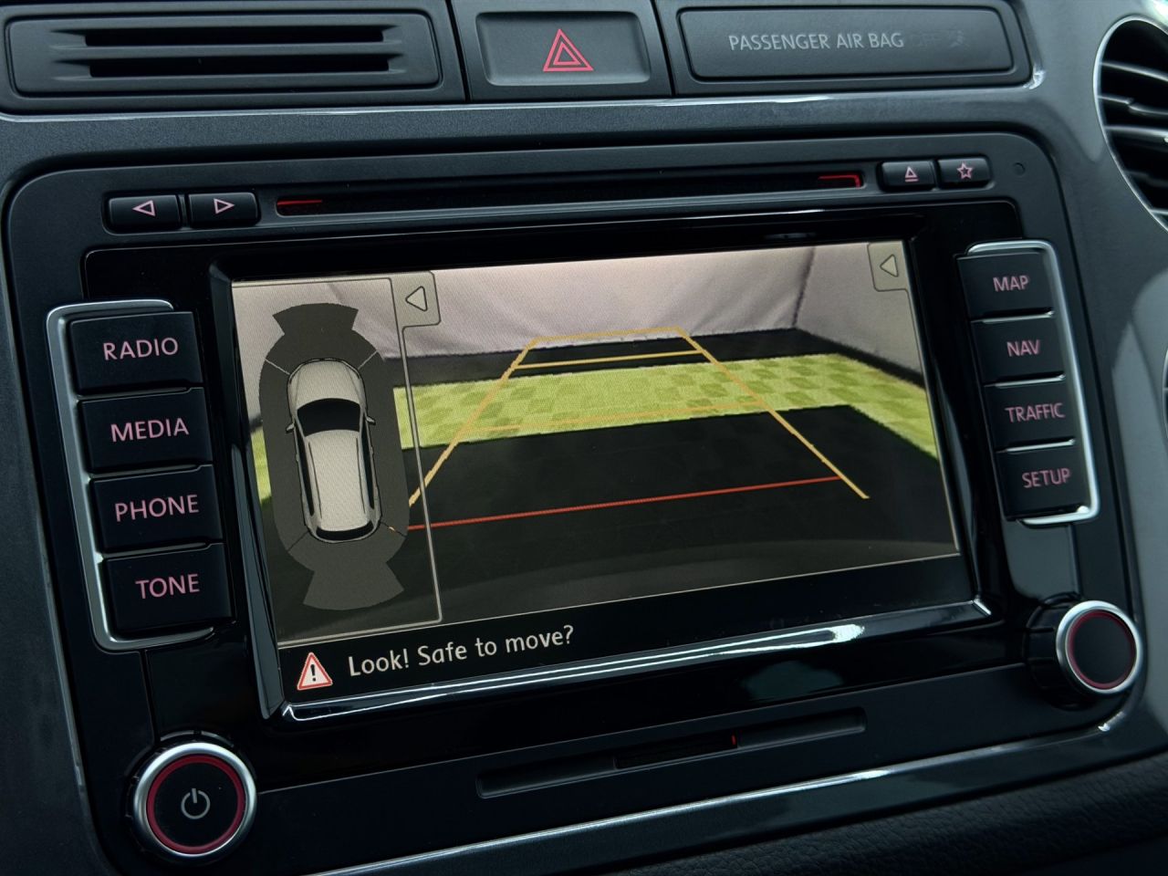 Volkswagen Tiguan | 24