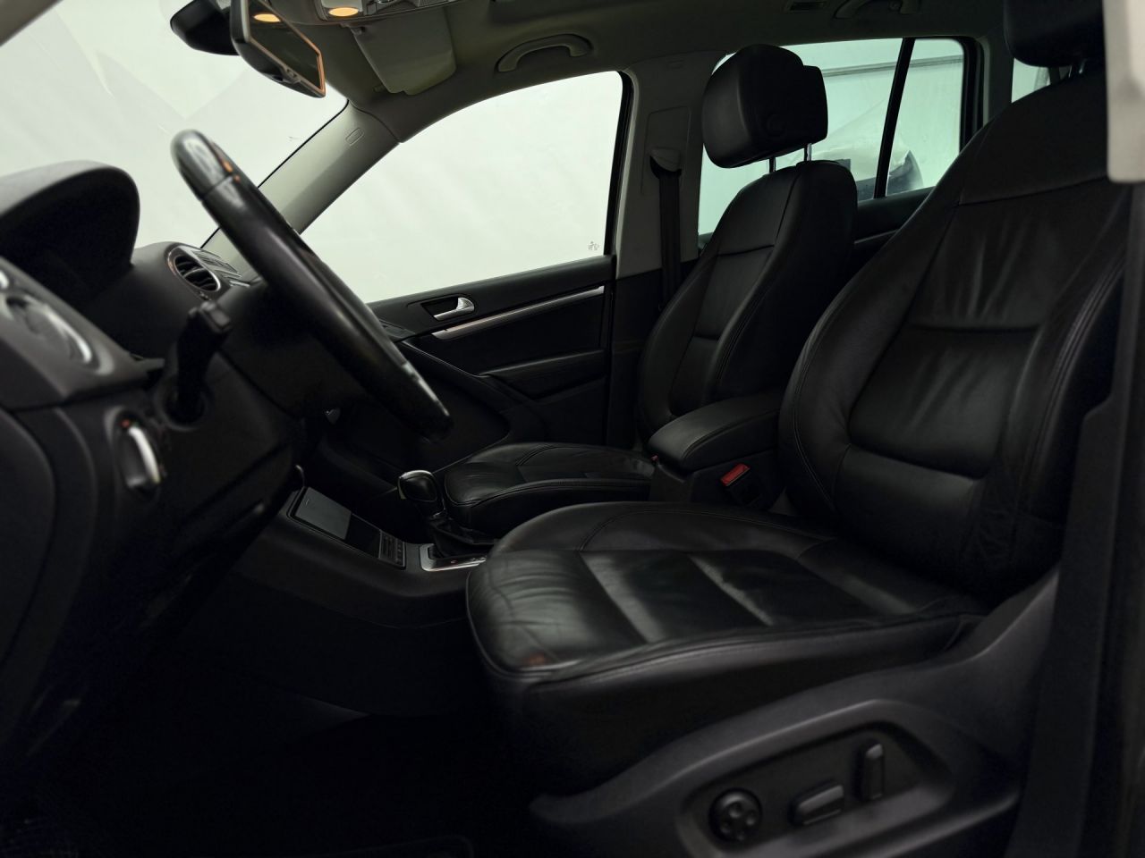 Volkswagen Tiguan | 9