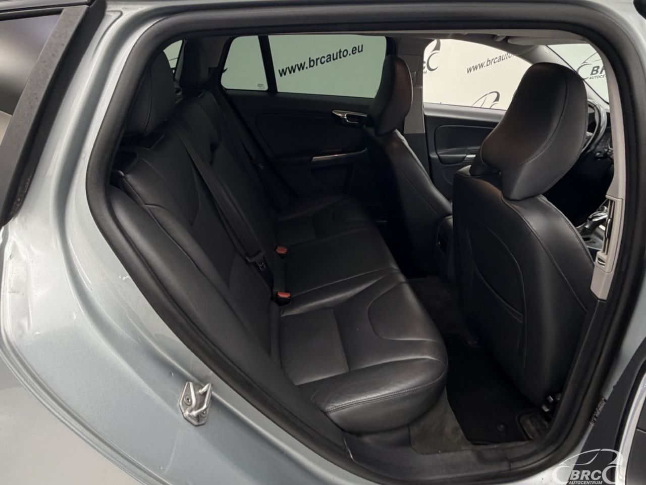 Volvo V60 | 9