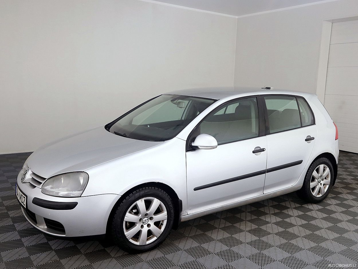 Volkswagen Golf | 1