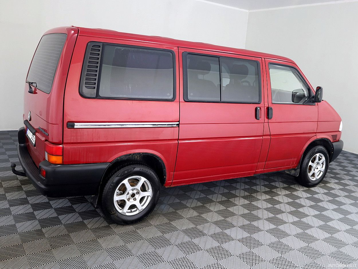 Volkswagen Multivan | 2