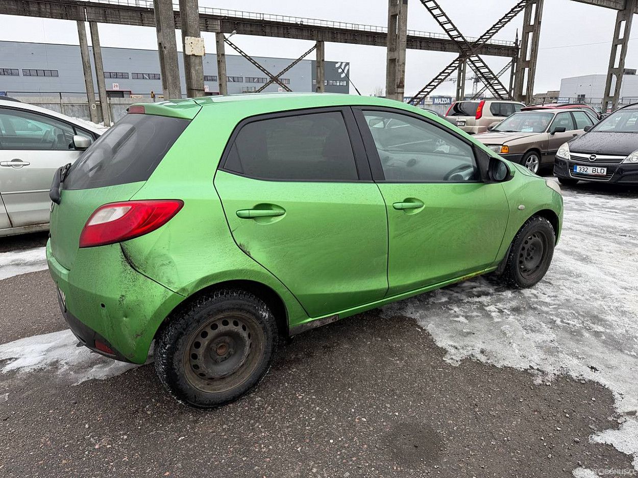 Mazda 2 | 2