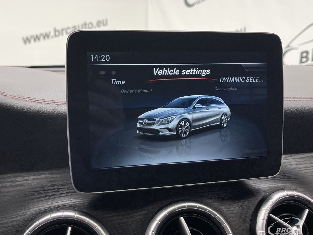 Mercedes-Benz CLA220 | 37