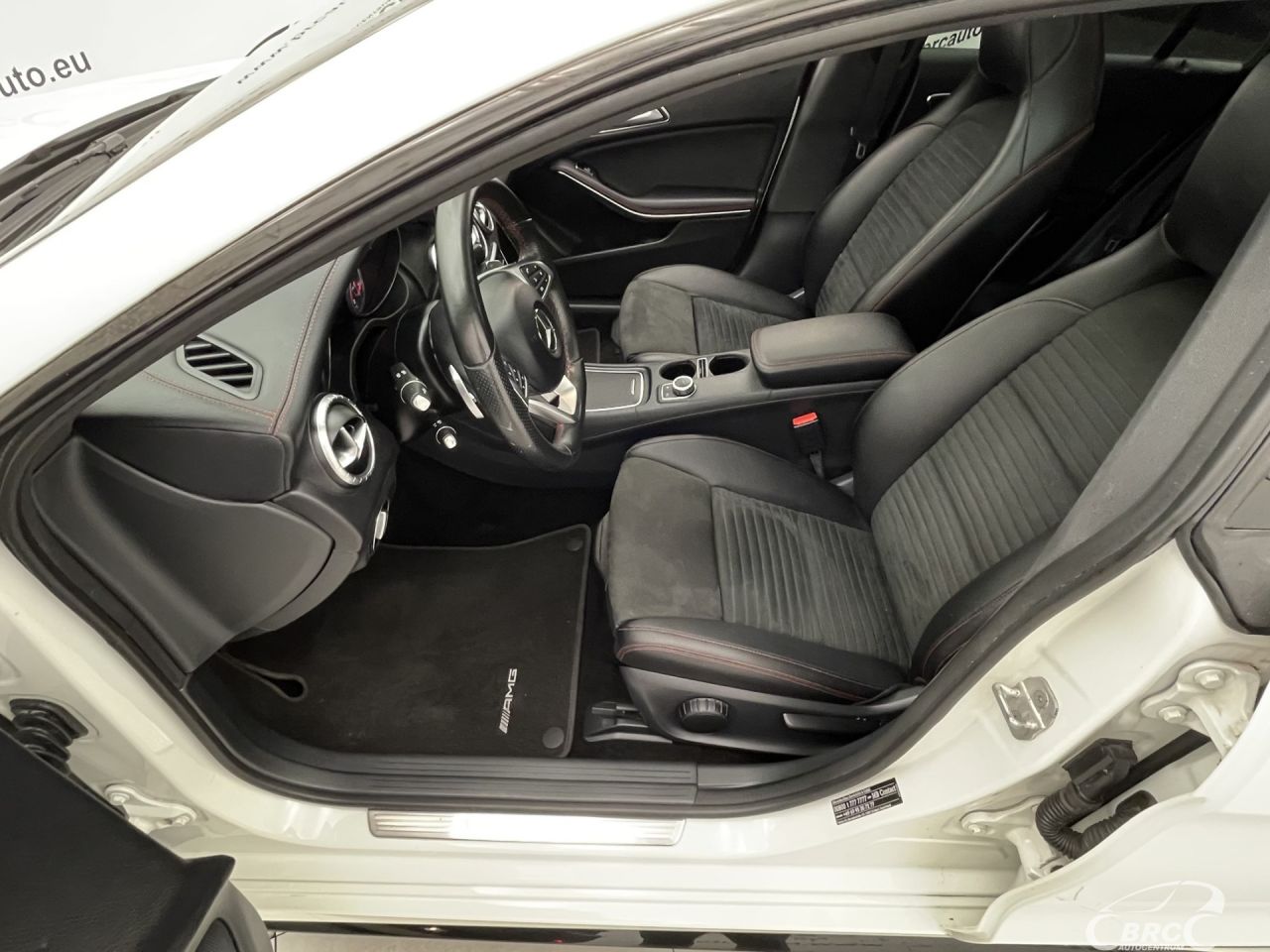 Mercedes-Benz CLA220 | 19