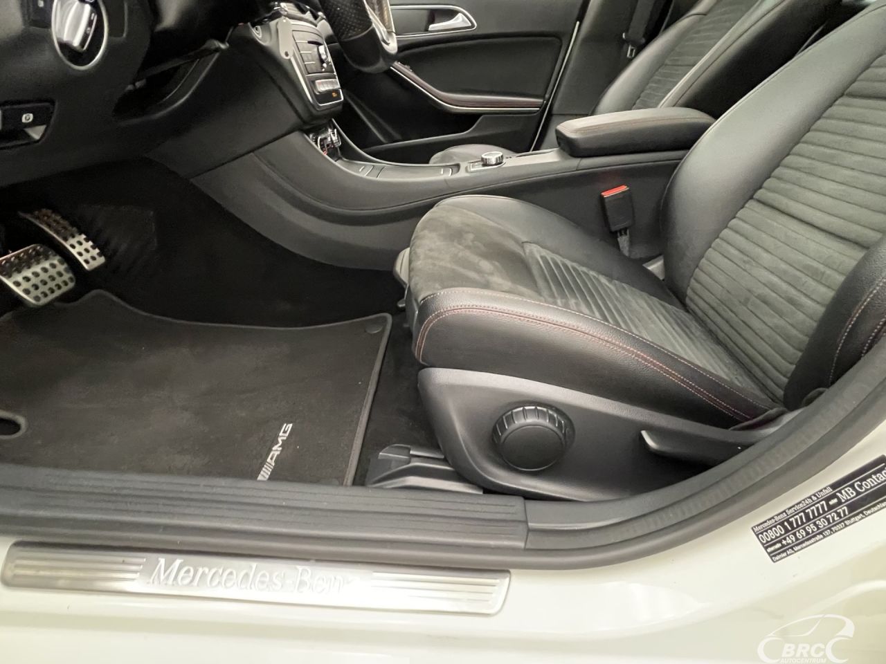 Mercedes-Benz CLA220 | 20