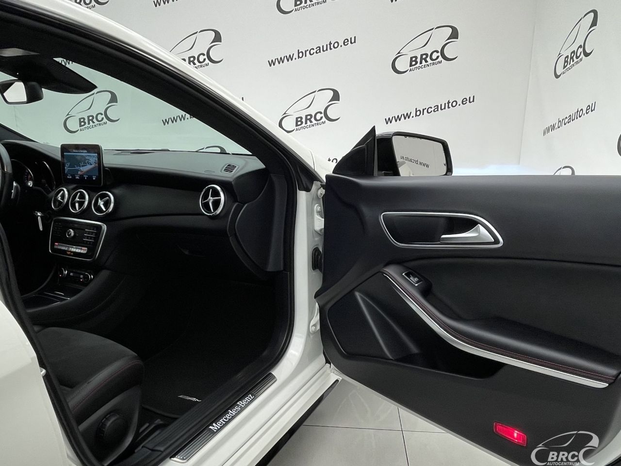 Mercedes-Benz CLA220 | 7