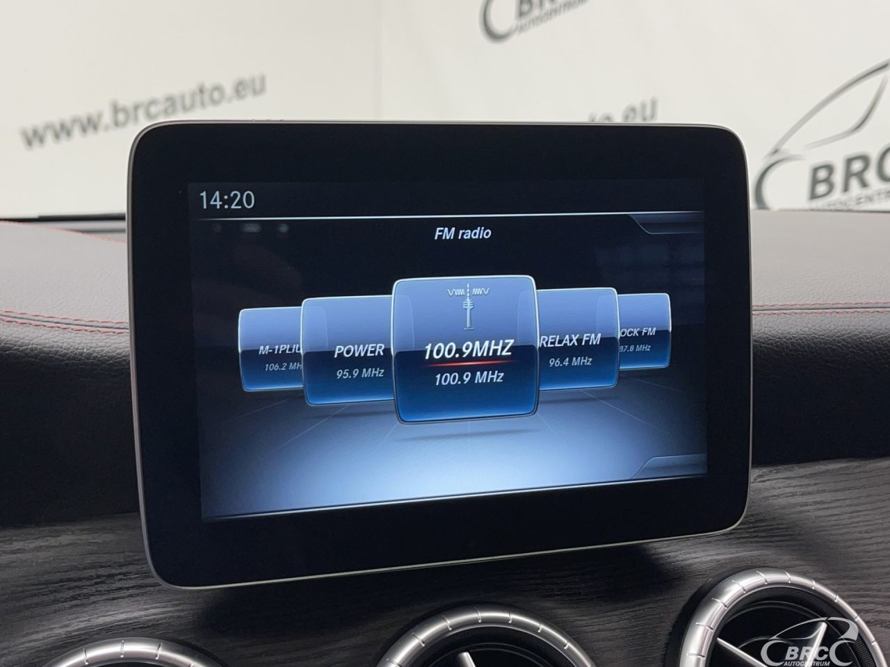 Mercedes-Benz CLA220 | 34