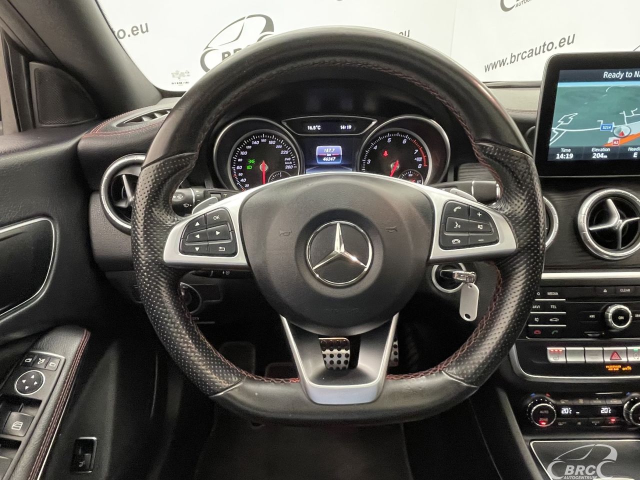 Mercedes-Benz CLA220 | 26