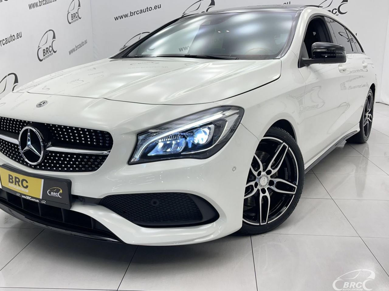 Mercedes-Benz CLA220 | 43