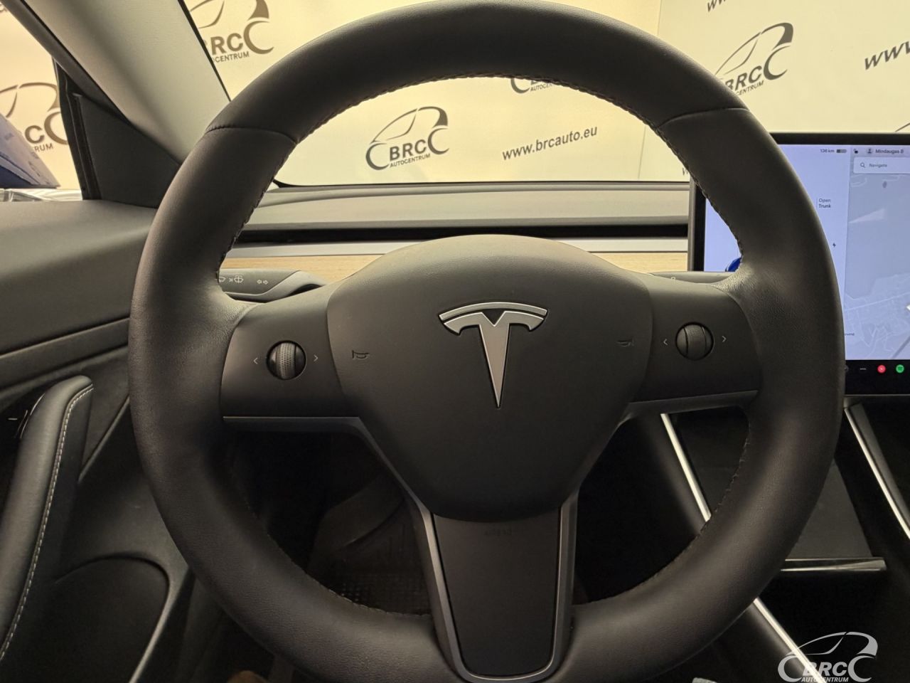 Tesla Model 3 | 24