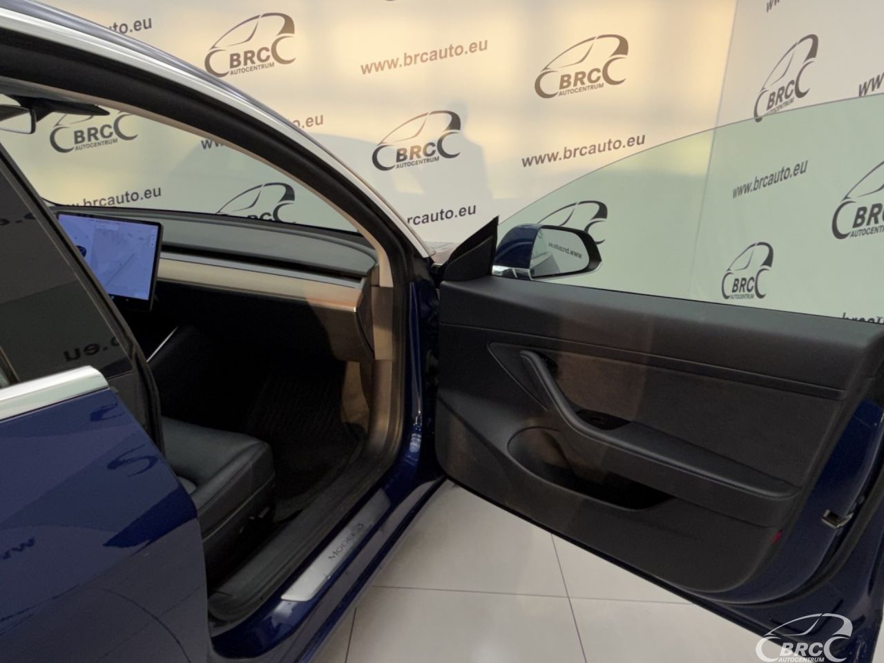 Tesla Model 3 | 7