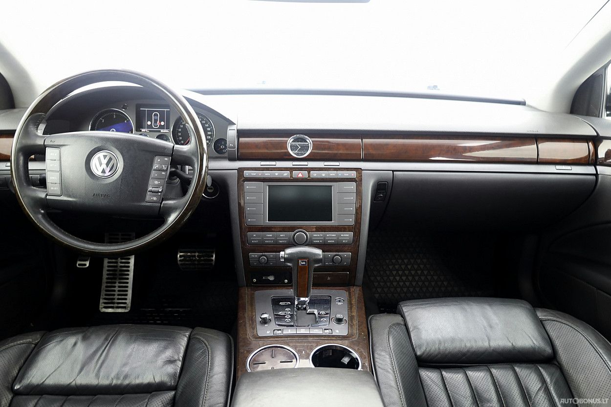 Volkswagen Phaeton | 4