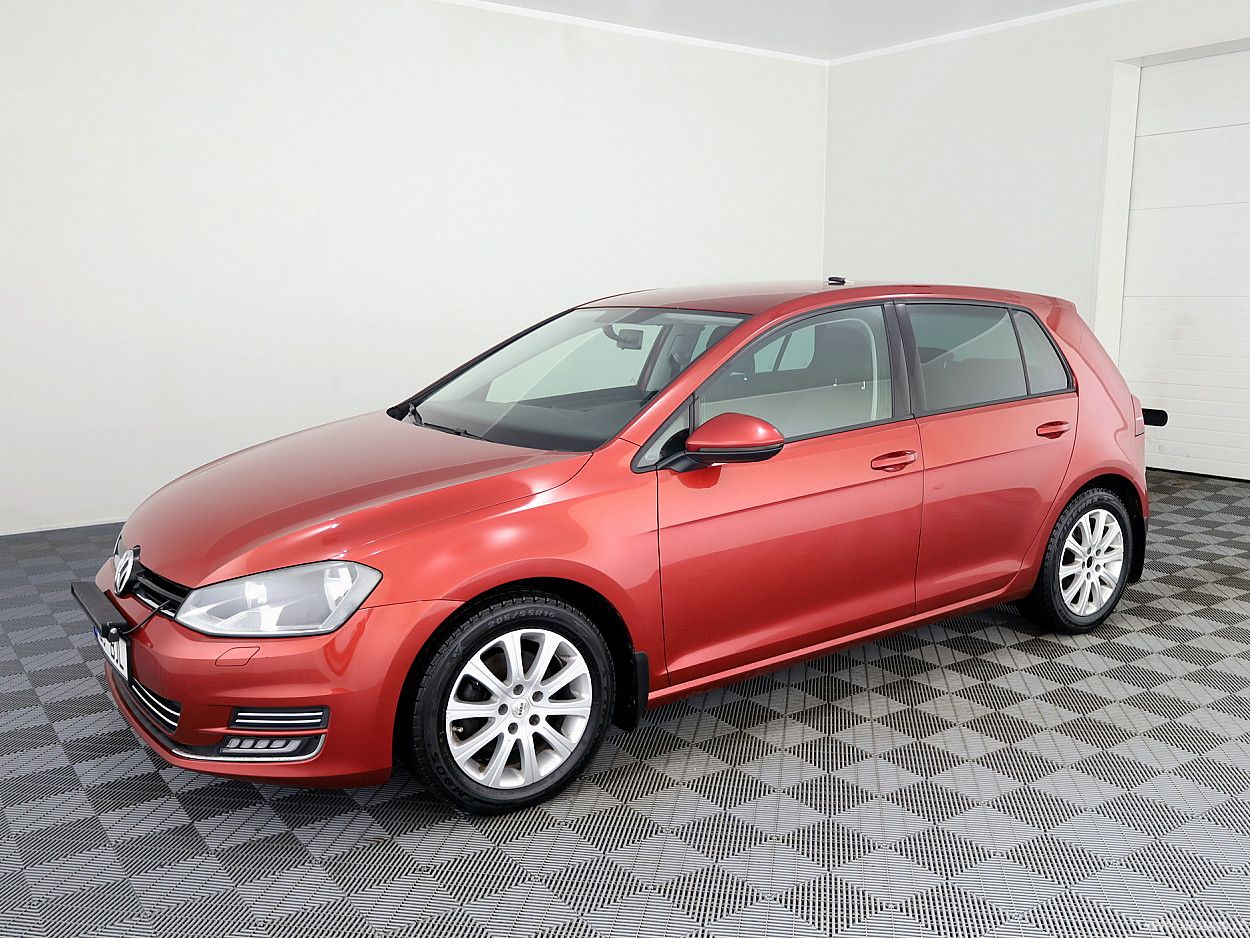 Volkswagen Golf | 1
