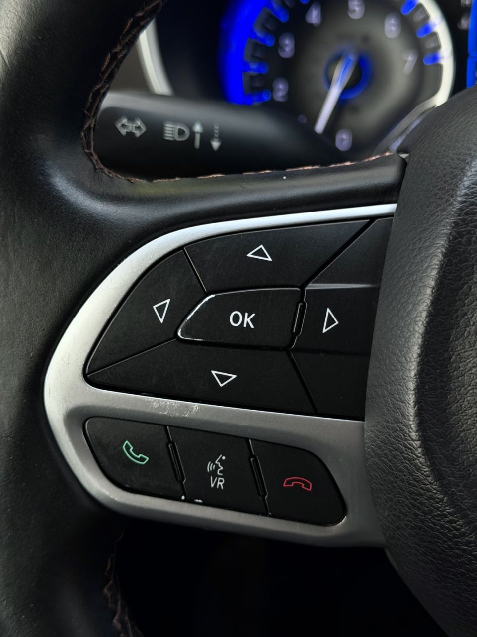 Chrysler Pacifica | 32