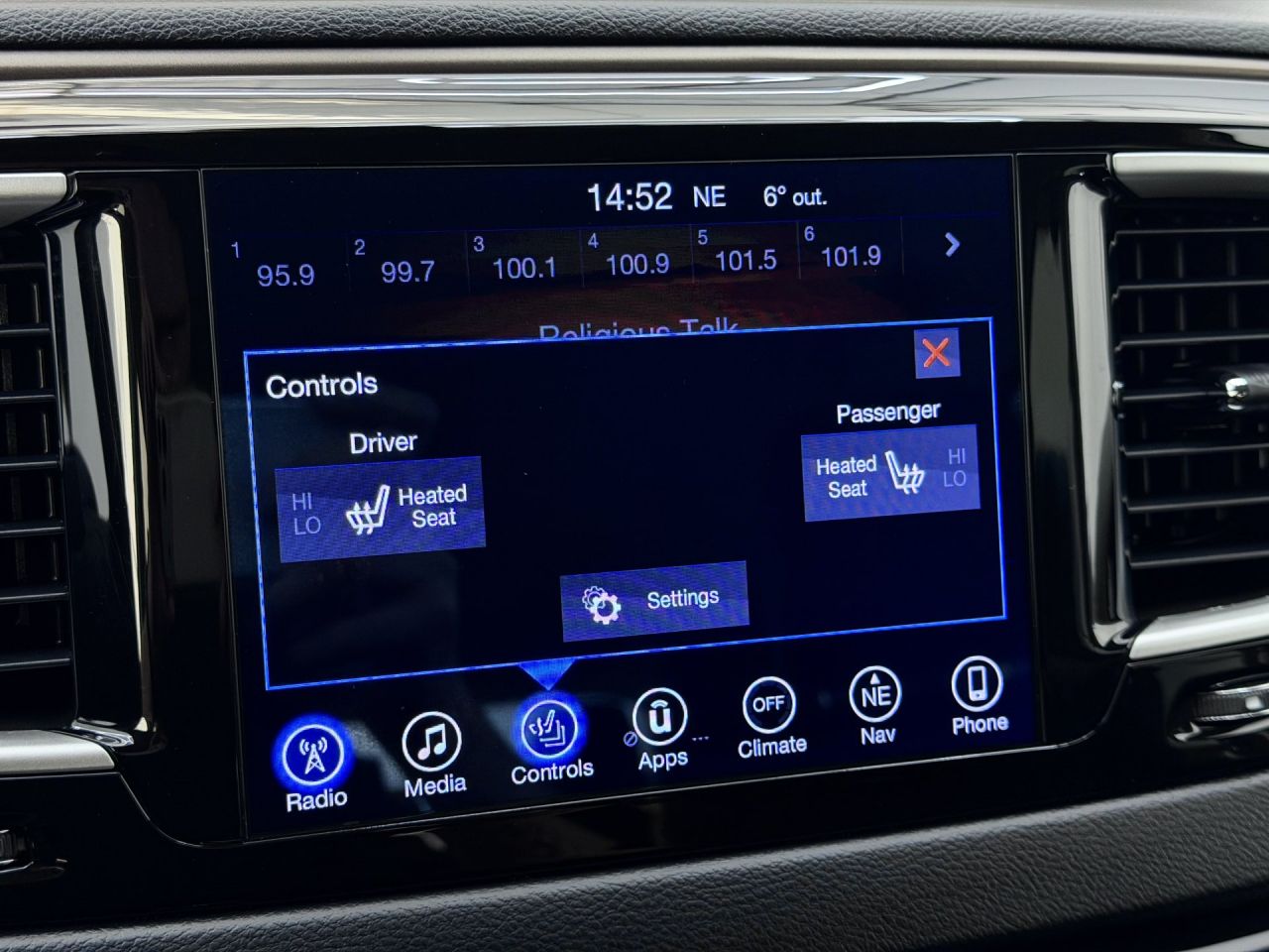 Chrysler Pacifica | 27