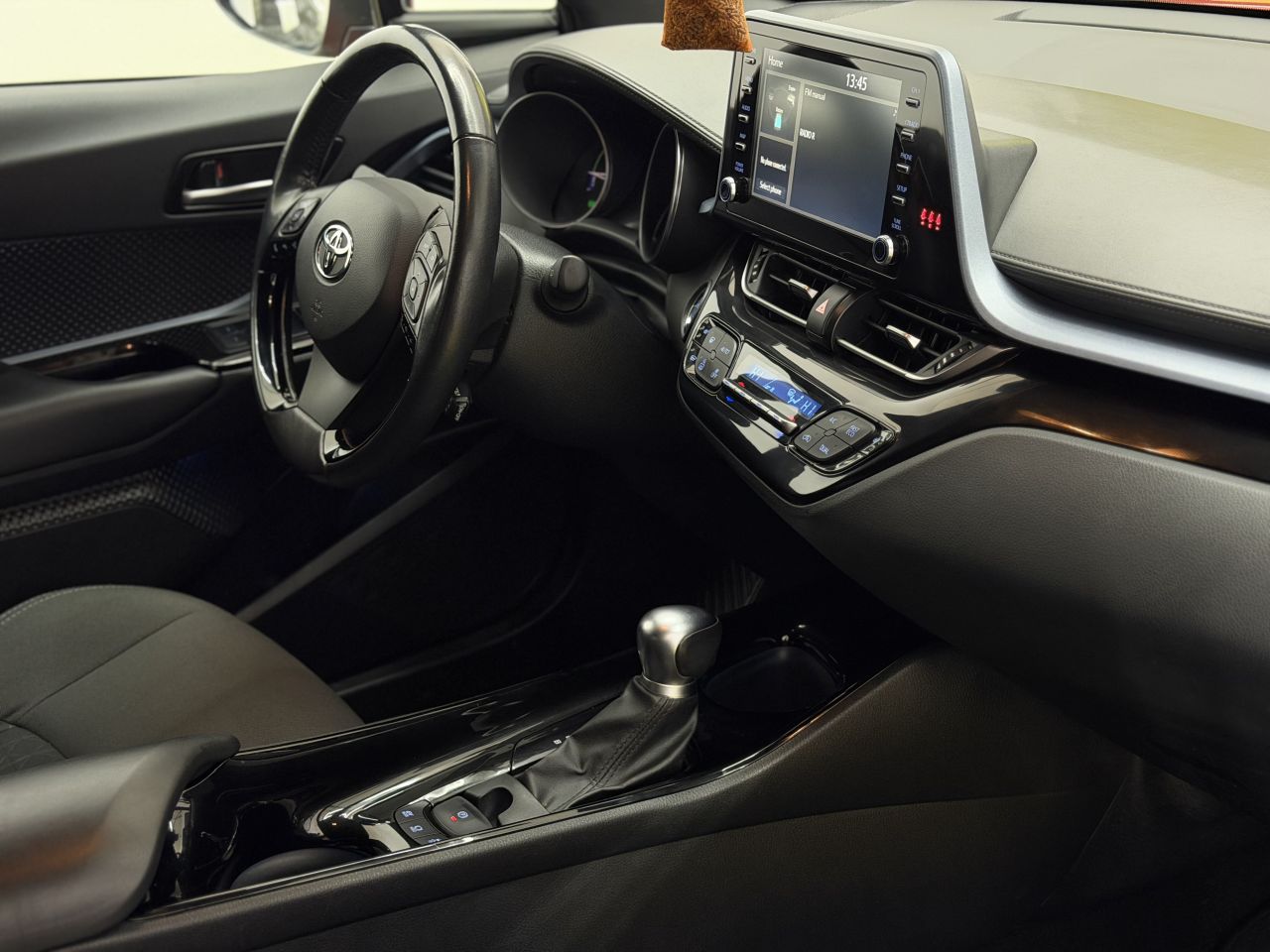 Toyota C-HR | 14