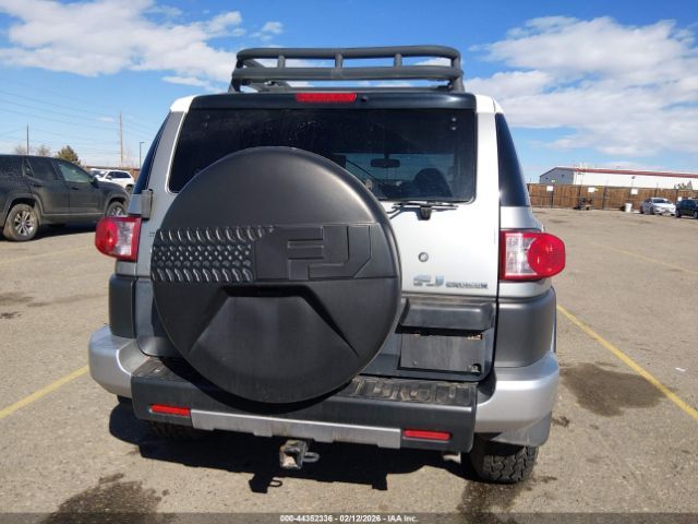 Toyota FJ Cruiser | 15