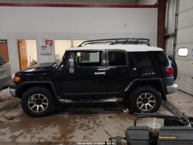 Toyota FJ Cruiser | 13